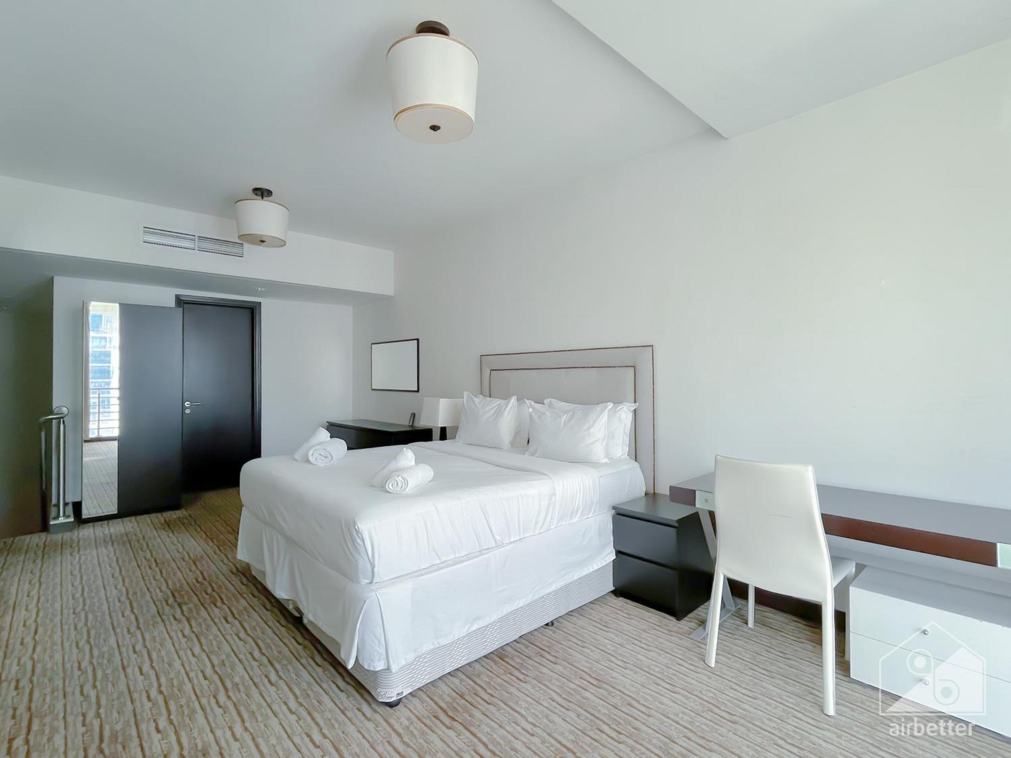 Luxurious Loft With Stunning Views Apartment *